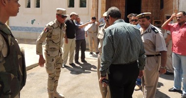 بالصور.. مدير امن الوادى الجديد يتفقد السجن العمومى وينقل سجين للعلاج