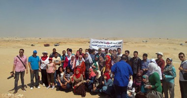 أزمة انقطاع الكهرباء تتسبب فى عودة الطوابير أمام محطات الوقود بالغربية.. امتناع سيارات الأجرة بمطروح عن العمل لرفع تعريفة الركوب.. وإعادة تسيير حركة قطارات قبلى بعد قيام مجهولين بإشعال النار بسوهاج