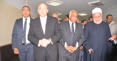 خلال افتتاحه مستشفى "النقل العام".. وزير الصحة: دعم القطاعات الطبية وصولا لأفضل جودة للعلاج.. رئيس الهيئة:  3 سيارات للإسعاف بأحدث التجهيزات.. ووفرنا وحدة للسموم والمخدرات للكشف على السائقين الجدد
