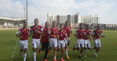 بالصور.. المنتخب الأوليمبى يؤدى تدريباته قبل السفر للمغرب