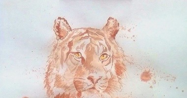 بالصور.. أحدث تقاليع الرسامين.. تلوين اللوحات بـ"الآيس كريم"