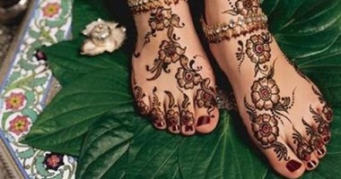 بالصور.. نصائح للحصول على رسم متناسق بالحناء