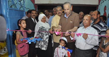 محافظ الوادى الجديد يفتتح معرض المستلزمات المدرسية