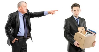 5 علامات تؤكد أن مديرك سيطردك من العمل قريبا.. لا مزيد من التكليفات.. لا تُدعى للاجتماعات الهامة.. عدم إطلاعك على خطط العمل المستقبلية.. توظيف شخص بنفس مؤهلاتك.. وزملاؤك يتجنبون التحدث معك