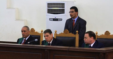 رفع جلسة "خلية الظواهرى" والسماح للدفاع بلقاء المتهمين بالقفص 