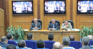 وزير التعليم يجدد الثقة فى المجلس الأعلى للأمناء والآباء والمعلمين