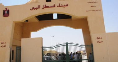تجار يستغيثون بالجهات المسئولة بسبب منع بضائعهم من دخول السودان