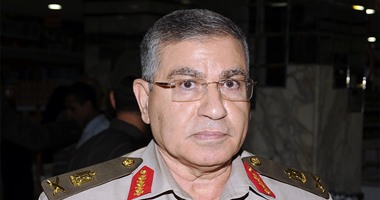 رئيس جهاز الخدمات العامة بالقوات المسلحة: وزعنا 5 ملايين حصة غذائية مجانية لمحدودى الدخل الفترة الماضية.. ولدينا 87 منفذا بالجمهورية.. ولسنا مؤسسة هادفة للربح.. ونوفر احتياجات العاملين بقناة السويس