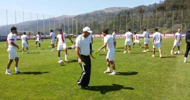 بالصور.. المقاولون يؤدى تدريباته الجماعية بماديرا البرتغالية