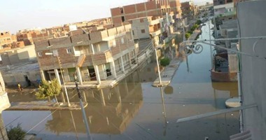 القنطرة شرق بالإسماعيلية تسبح فى بركة من مياه الصرف الصحى