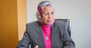 نائب رئيس هيئة الاستثمار لـ"اليوم السابع":15مليار دولار صادرات المناطق الحرة بمصر توفر 200 ألف فرصة عمل..وتنمية محور قناة السويس نقلة كبرى للمنطقة..ومشروع عملاق لتطوير صناعة الألبان بدول البحر المتوسط