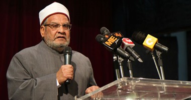 أحمد كريمة: نحتسب أحمد زويل شهيد العلم.. ووصيته بالدفن فى مصر تكشف وفاءه