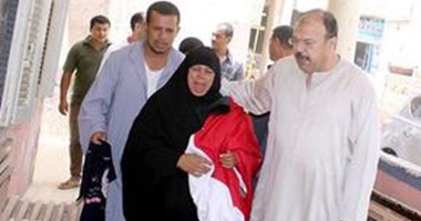 صرف 25 ألف جنيه لبناء منزل لأسرة شهيد بكفر الشيخ