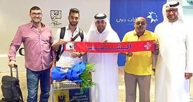 الشعب الإماراتى يستقبل عمرو السولية