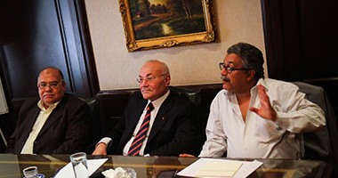 الجبهة المصرية تعقد اجتماعا مغلقا لحسم المشاورات مع "فى حب مصر‎"