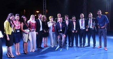 بالصور.. مؤسسة "لبلدنا" لتنمية المجتمع تنظم الحفل الختامى بجامعة "msa"