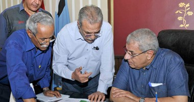 محلب يتفقد  أراضى مشروع المليون فدان بمحافظتى المنيا وقنا