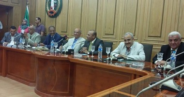 وزير التعليم الفنى من المنوفية: تحويل بعض المدارس التجارية إلى فندقية