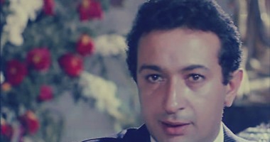 القرموطى ناعيًا نور الشريف: له كلمات بارزة فى صناعة السينما
