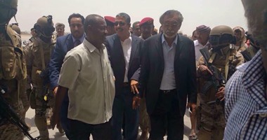 محافظ البنك المركزى اليمنى يصل إلى محافظة عدن