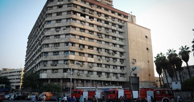 المصرية للاتصالات: النيابة تحقق فى حريق سنترال العتبة..أسامة ياسين: التأمين على المبنى والسنترال يصل إلى 150 مليون جنيه.. ومصادر بشركات المحمول: تأثر الخدمة بـ5 مناطق نتيجة حريق سنترال العتبة