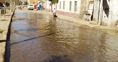 انفجار ماسورة مياه عمومية بمحطة بإسنا جنوب الأقصر 