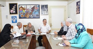 تعليم السويس يلزم المدارس الخاصة بعدم تغيير الزى المدرسى