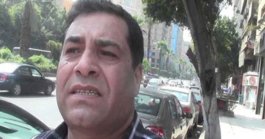 بالفيديو..مواطن:"السيسى ومحلب هما اللى بيشتغلوا بس فى الدولة"