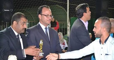 بالصور.. تكريم الفائزين فى 7 ألعاب بختام بطولة المدن الجديدة فى العاشر