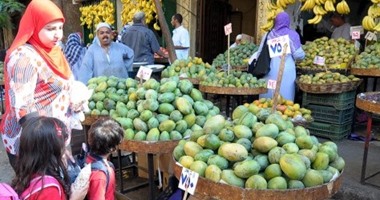 أسعار الفاكهة اليوم الثلاثاء .. الخوخ يبدأ من 3 جنيهات