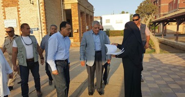 رئيس الوزراء يتفقد مستشفى أجا بالدقهلية