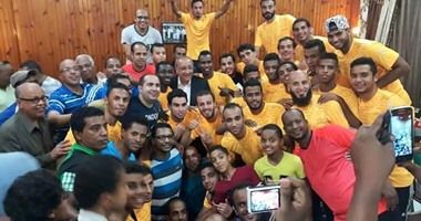 أسوان يجدد التعاقد مع شيبة موسمين