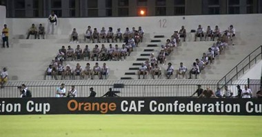 بالصور.. جماهير الزمالك تُخلد شهداءها بـ"رقم 20" فى مدرجات لمهيرى