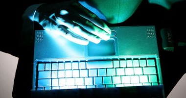 فضيحة صحفيى الجزيرة على الإنترنت بـ 18 دولار.. هاكرز يبيعون بيانات العاملين بالقناة القطرية بعد السطو عليها.. ويكشفون عن معلومات بنك QNB المسربة وأسماء العملاء وتفاصيل بطاقات الائتمان والعناوين وجوازات السفر
