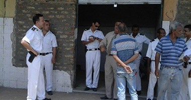 إغلاق وتشميع 7محلات غير مرخصة شرق الإسكندرية