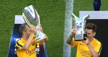 بالفيديو.. ميسى يحتفل بجائزة أفضل لاعب فى أوروبا فى "كامب نو"
