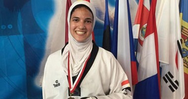 مجلس التايكوندو يستقبل الفائزة بذهبية "الجائزة الكبرى" فى المطار