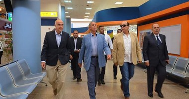 بالصور.. وزير السياحة ومحافظ البحر الأحمر يتفقدان مطار مرسى علم الدولى
