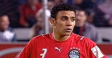 بالفيديو والصور.. فى الذكرى العاشرة لرحيل محمد عبدالوهاب.. موسيقار الملاعب المصرية حكاية تقطع القلب.. قصة لاعب "مات" حبا فى الأهلي.. وصف من يساوم القلعة الحمراء بالمجنون وتوقع رحيله قبل اليوم المشئوم