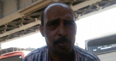 بالفيديو..مواطن لمحلب: "مافيش صناديق زبالة فى الشارع"