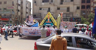 بدء احتفالات مواطنى الإسماعيلية بافتتاح قناة السويس الجديدة