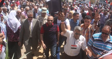 بالصور.. محافظ المنوفية على رأس مسيرة حاشدة احتفالا بالقناة 