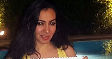 ميريهان حسين ترفع شعار "مصر بتفرح"