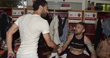 بالفيديو.. محمد صلاح فى اللقاء الأول مع نجوم روما