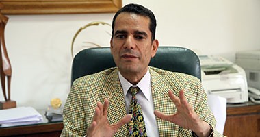 أبو الفضل بدران بعد حصوله على جائزة الدولة التقديرية: تكريمي من بلدي له مذاق مختلف 