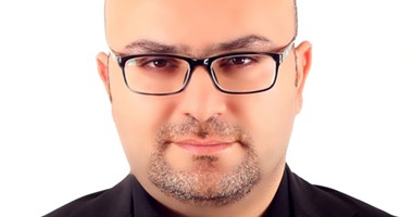 دكتور رامى العنانى يكتب: كيف تتخلصين من جفاف بشرتك فى الصيف