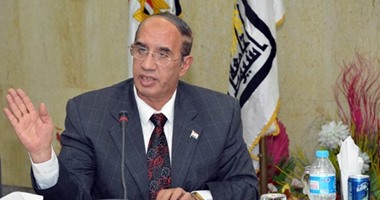 رئيس جامعة أسيوط يدين حادث النقب الإرهابى وينعى شهدائه من أبناء الوطن 
