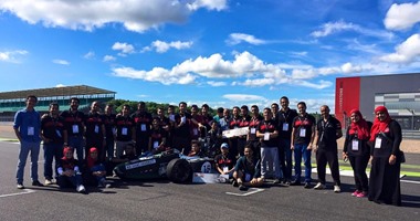 بالصور..فريق هندسة عين شمس يحصد المركز الأول بمسابقة Formula Student بإنجلترا
