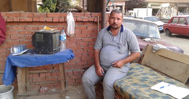 بالفيديو والصور.. مسلسل كوارث الأطباء عرض مستمر.. طبيب يتسبب فى عجز جنسى لشاب بالفيوم.. مصطفى يؤكد: دخلت العيادة لإزالة حصوة خرجت بانتفاخ بالبطن وسحبوا منى 14 كيلو صديد.. بعت ما أملك وعايز حقى