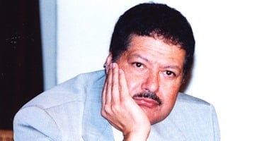 كل ما تريد معرفته عن العالم المصرى أحمد زويل فى ذكرى ميلاده